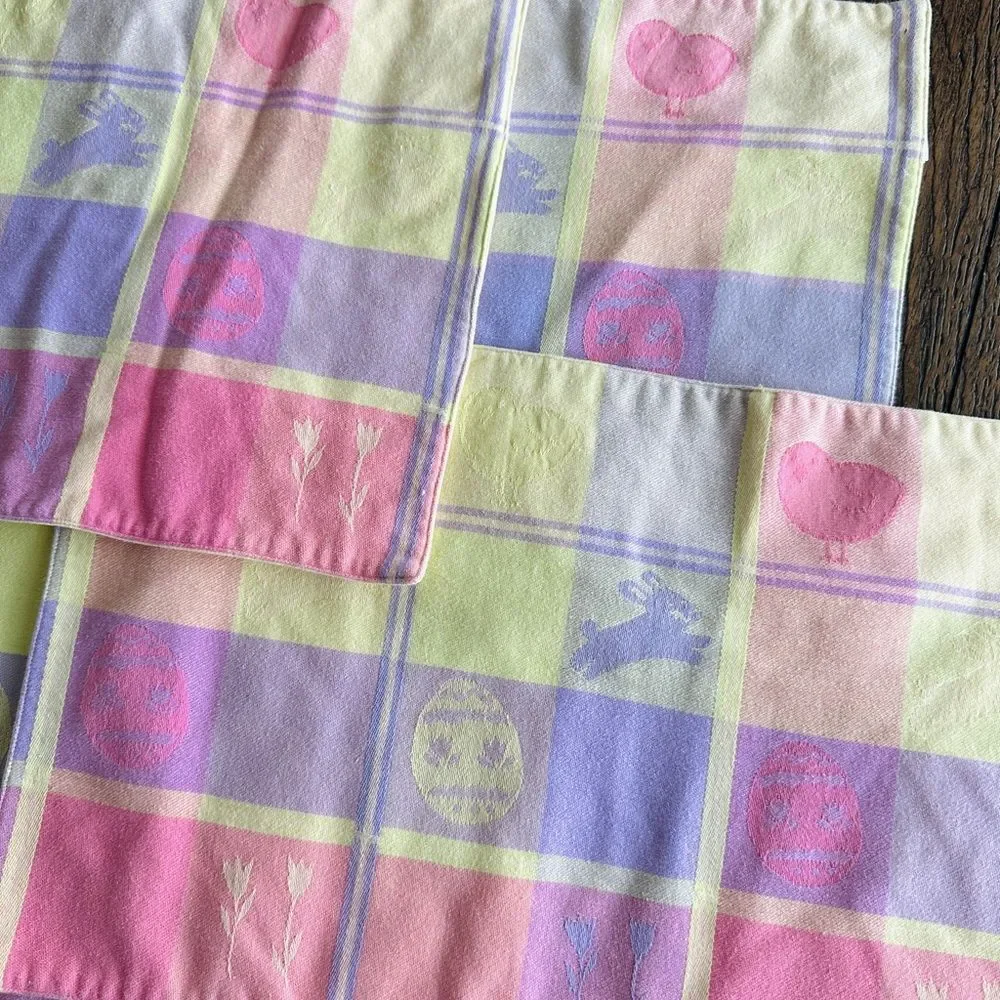 Blossoms & Blooms Y2K Easter Placemats Set of 4 Pastel Bunny Egg Plaid